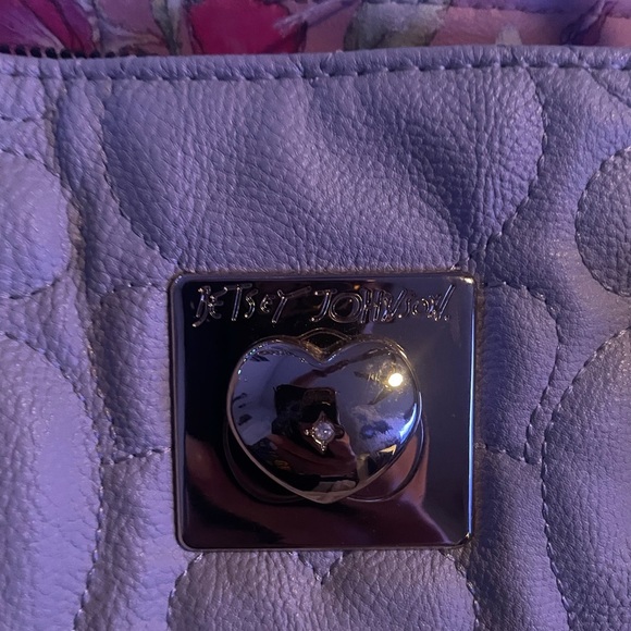 Betsey Johnson chain purse - Picture 6 of 16